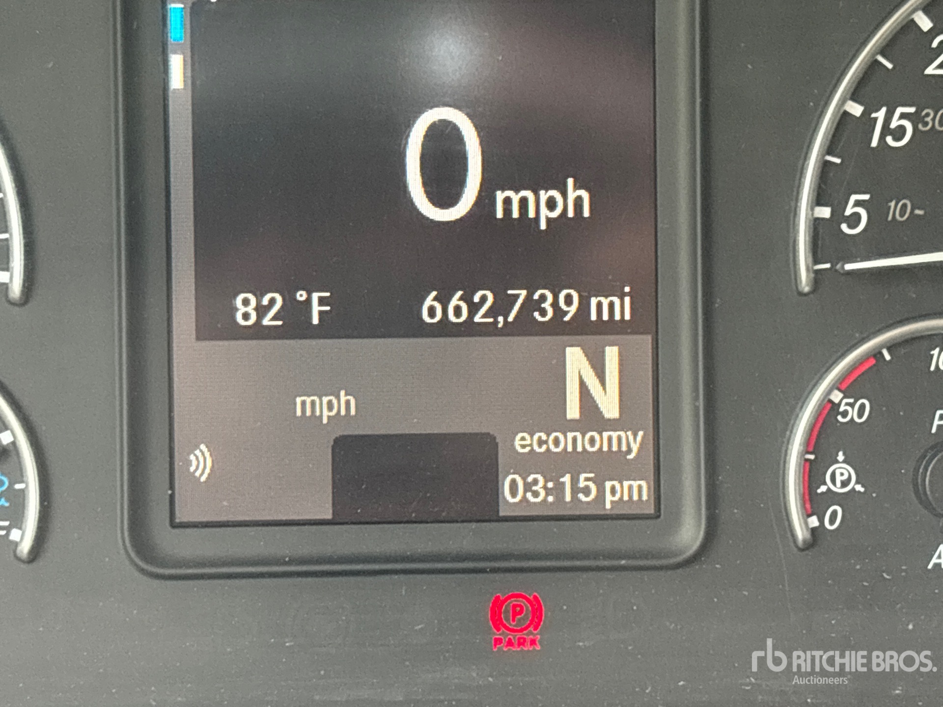 2019 Freightliner CASCADIA 126