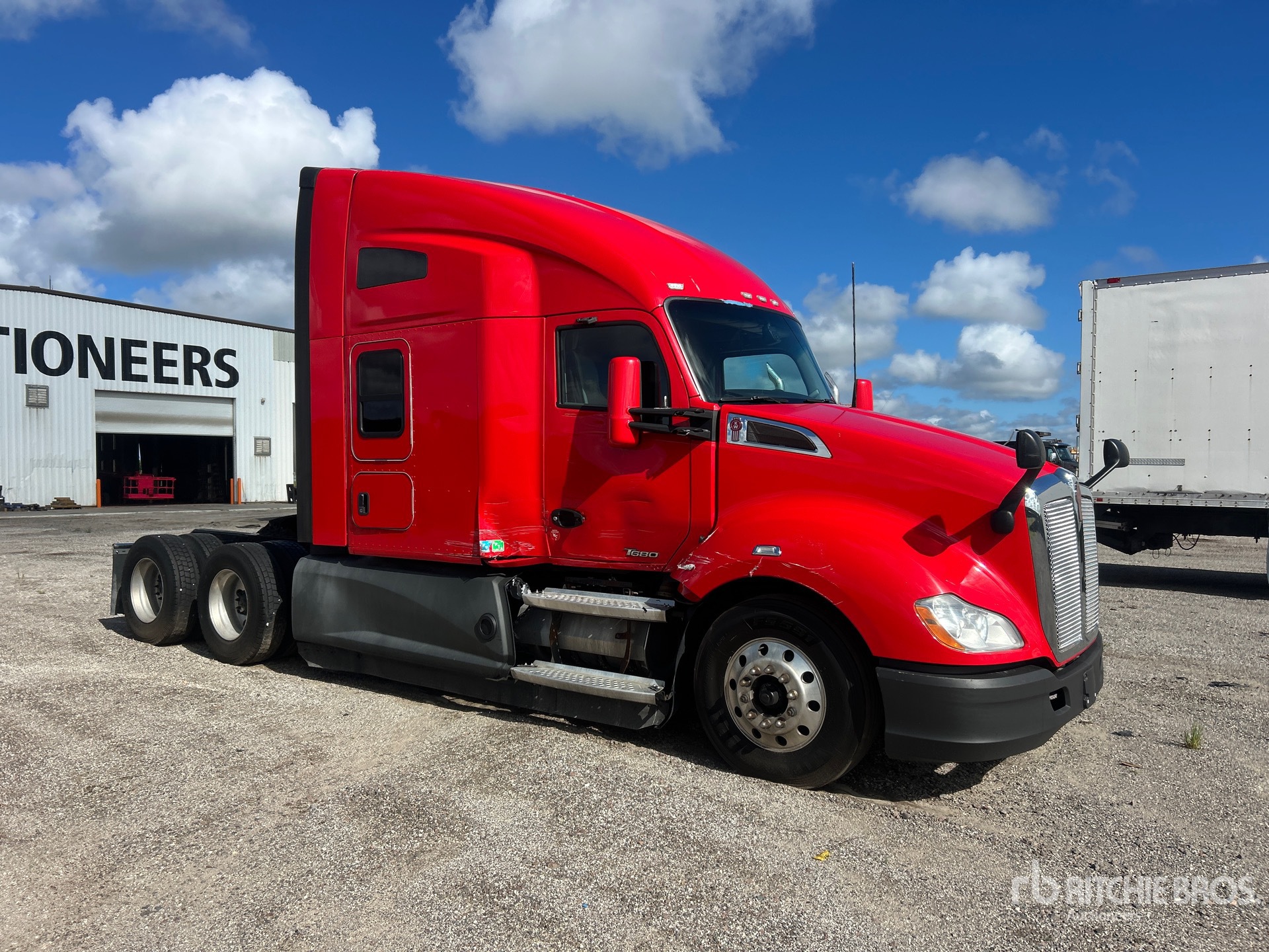2020 Kenworth T680