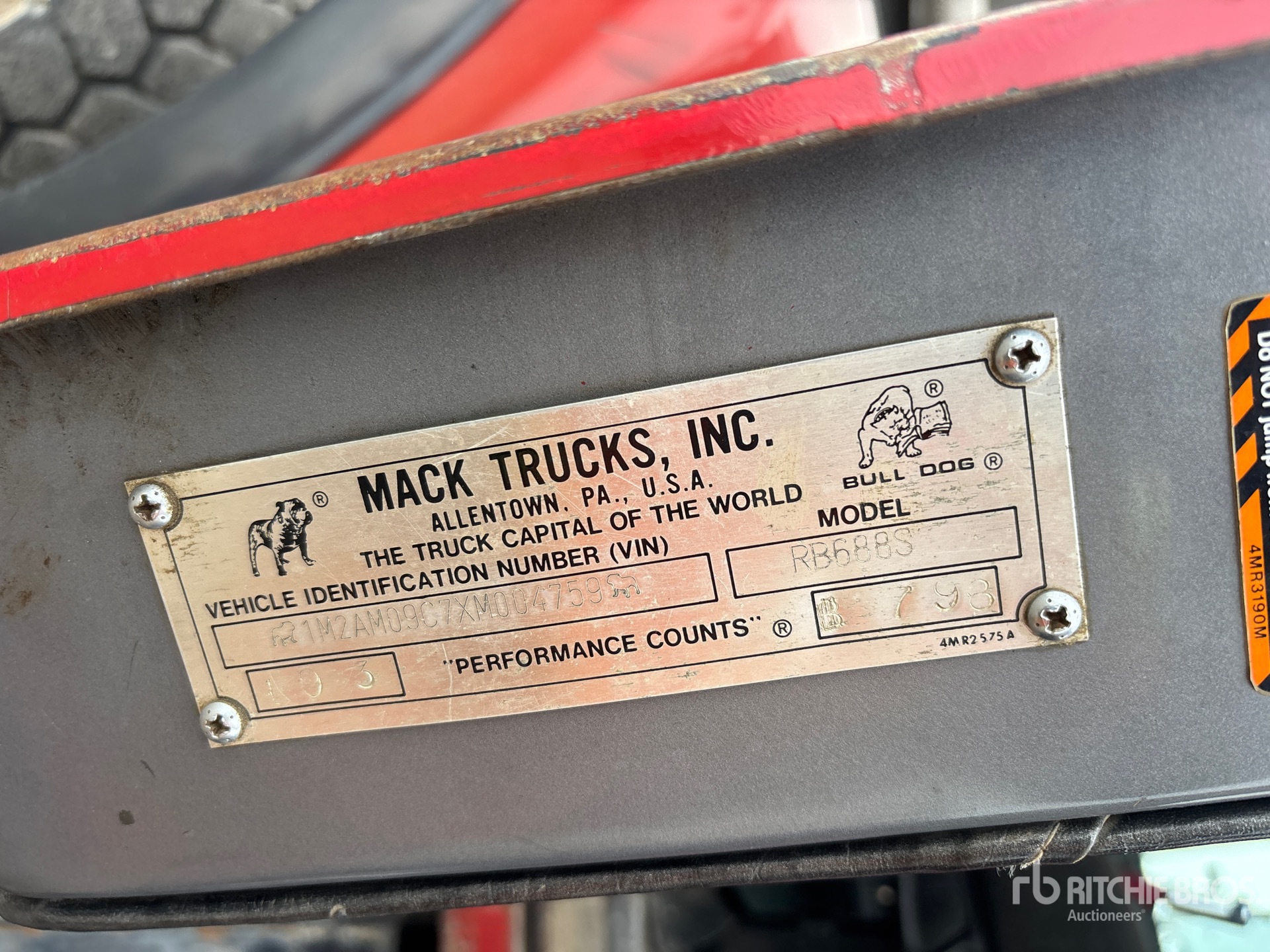 1999 Mack RB