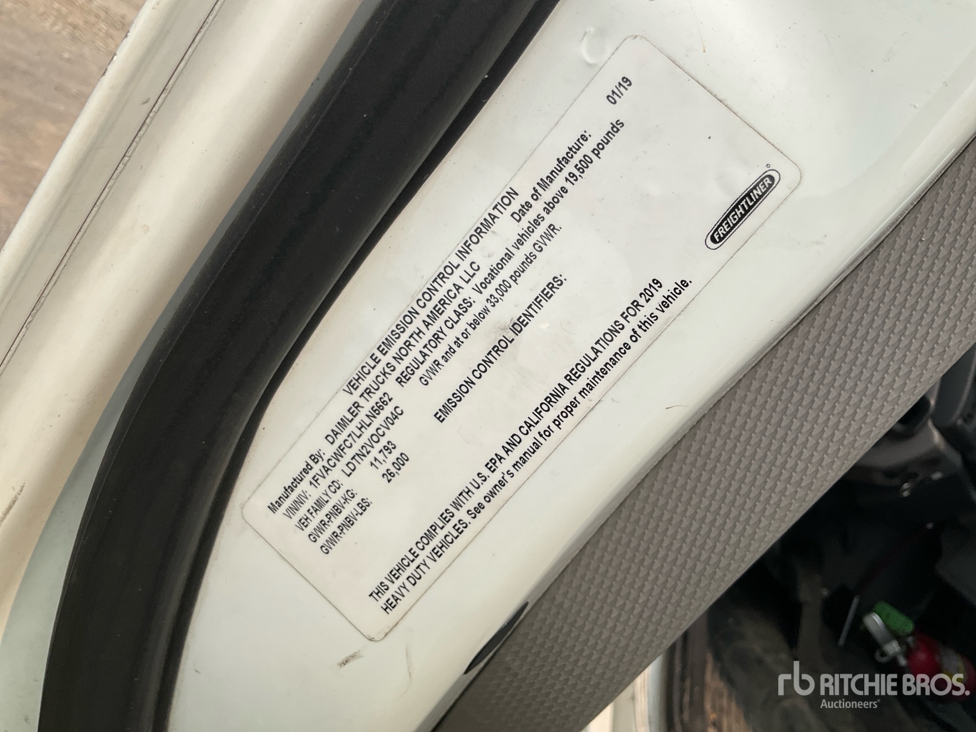 2020 Freightliner M2 106