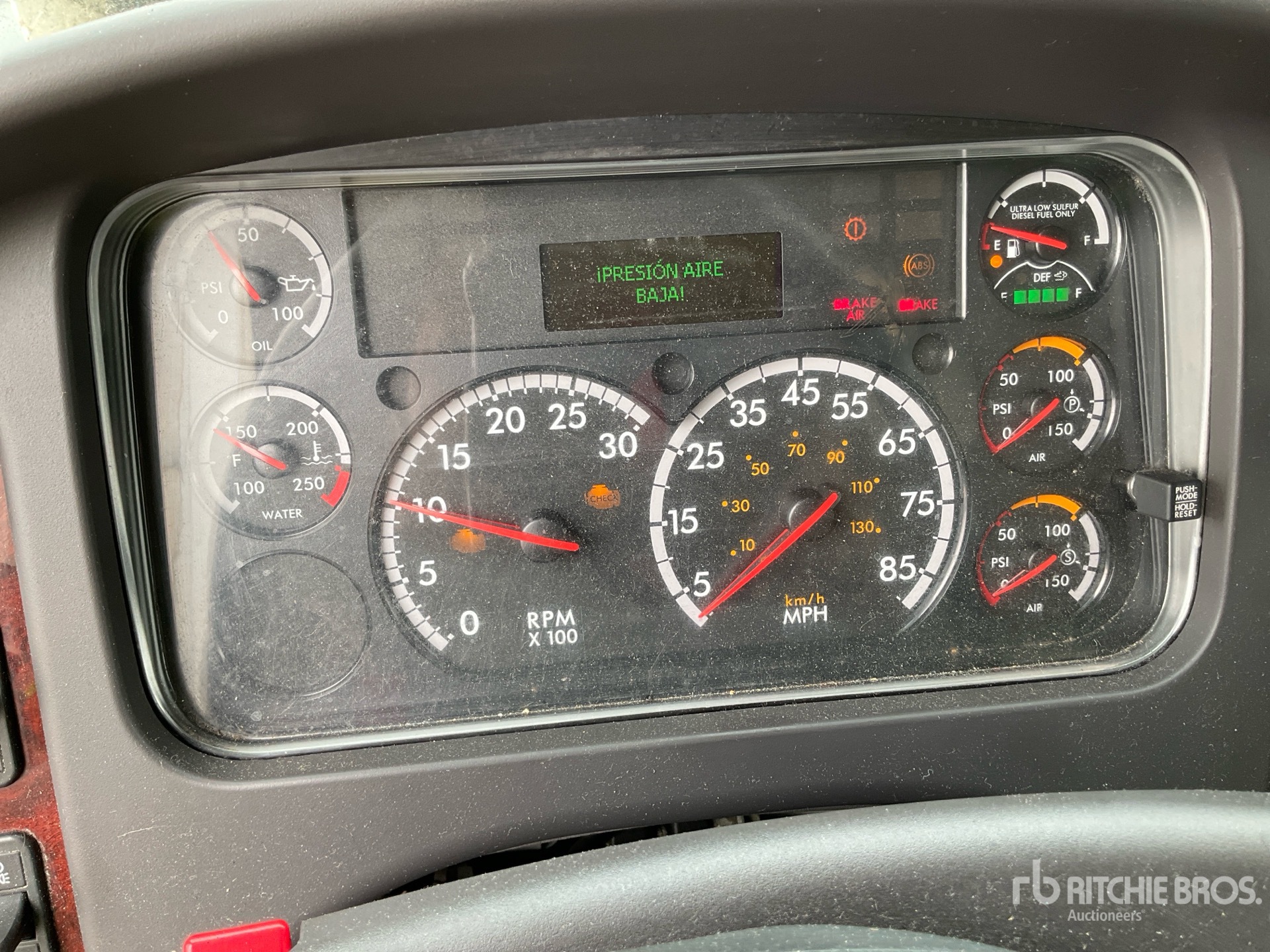 2020 Freightliner M2 106