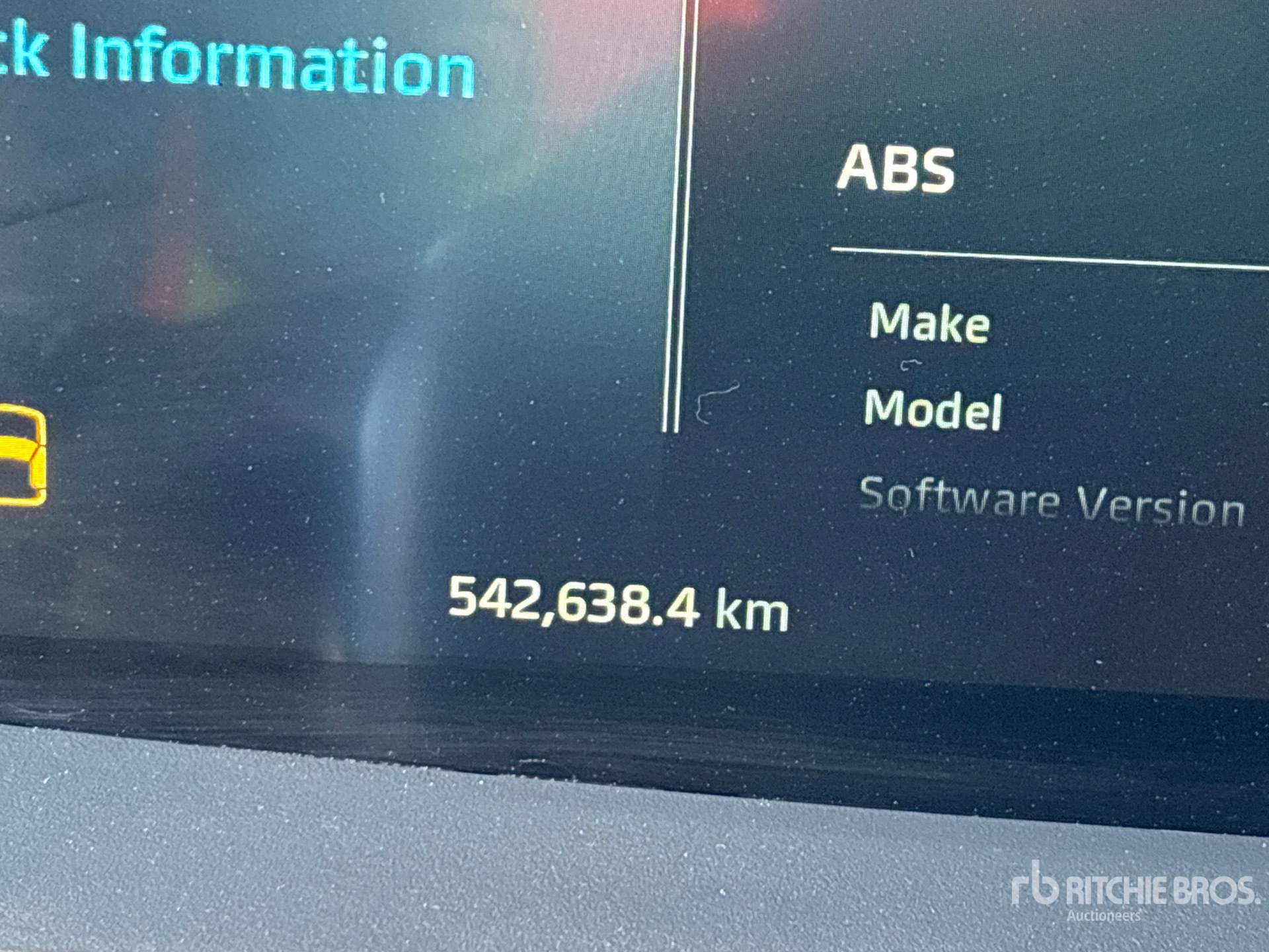 2022 Kenworth T880