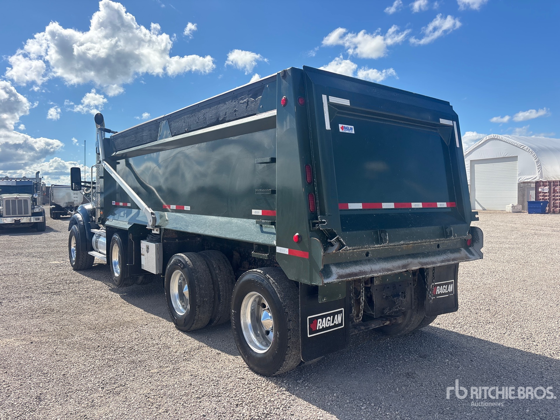 2019 Kenworth T880