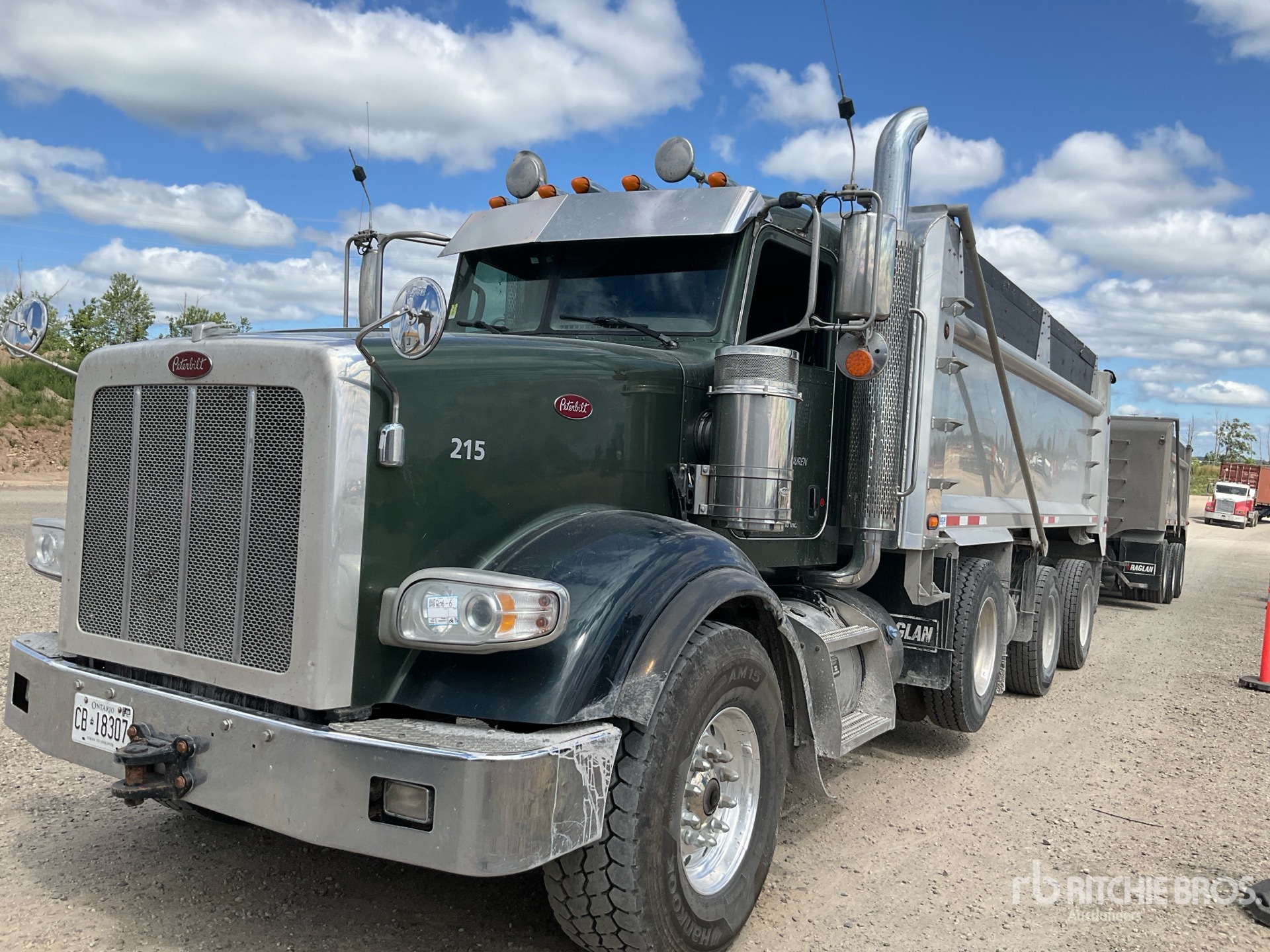 2021 Peterbilt 367