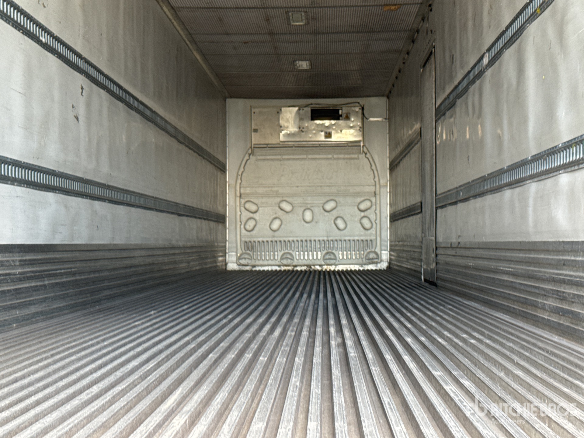 2013 Utility 48 ft T/A