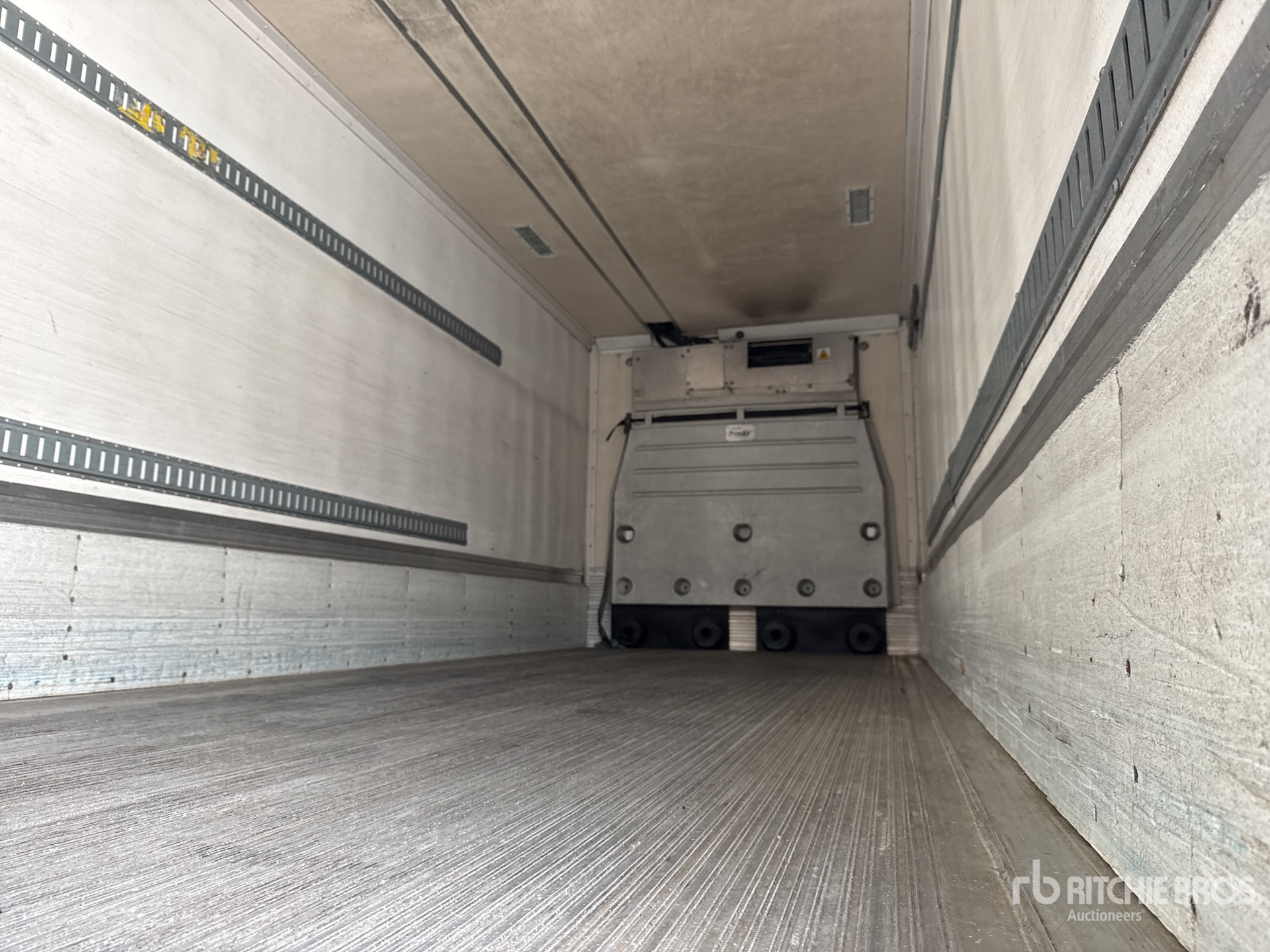 2014 Great Dane 48 ft x 102 in T/A