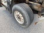Underbody with Right Steer Tire