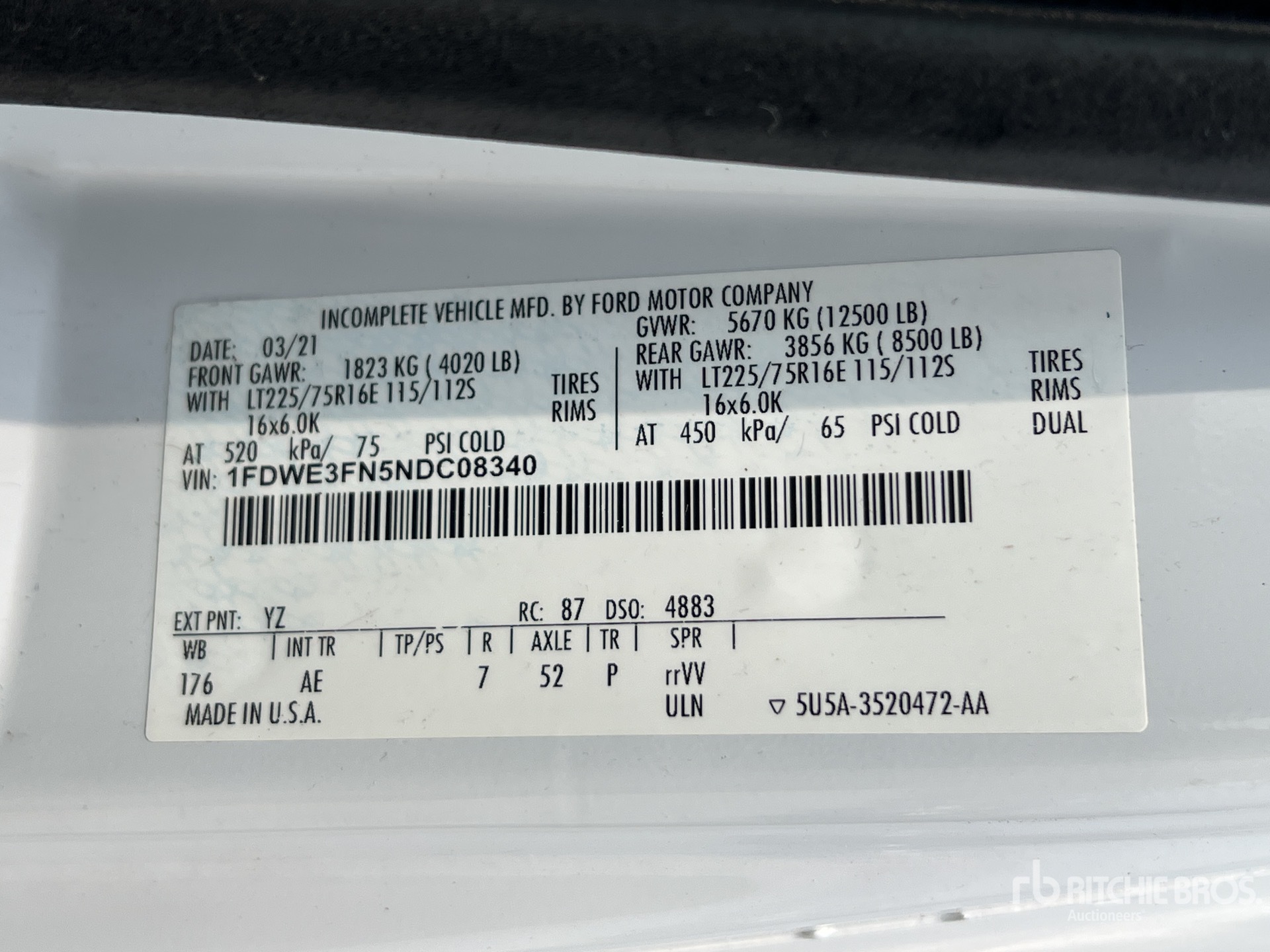 2022 Ford E-350