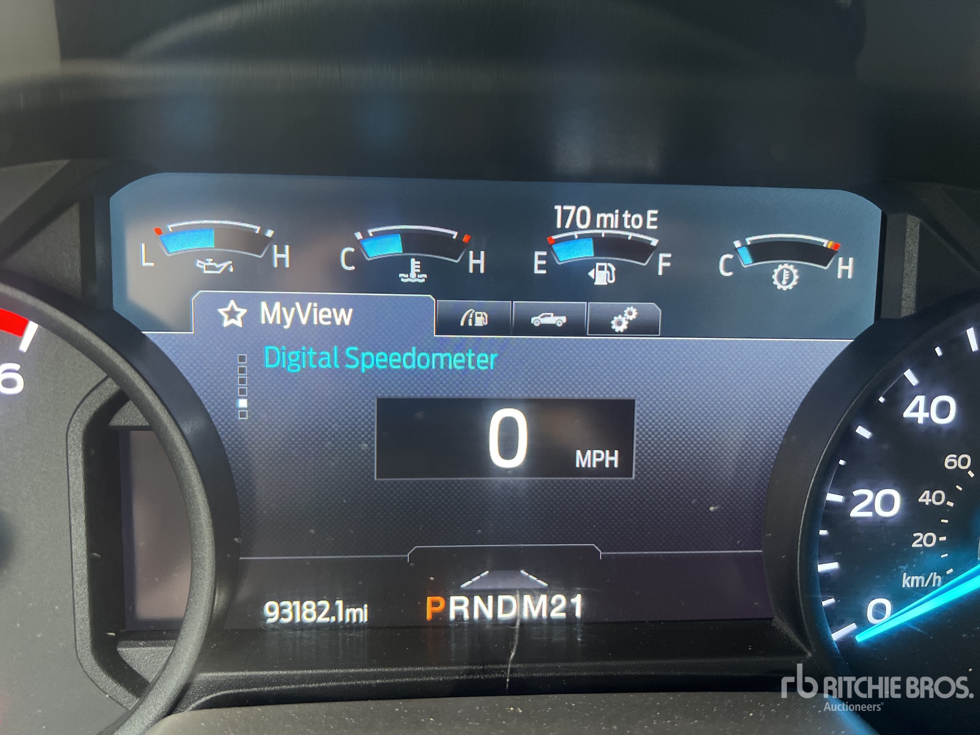 2022 Ford E-350