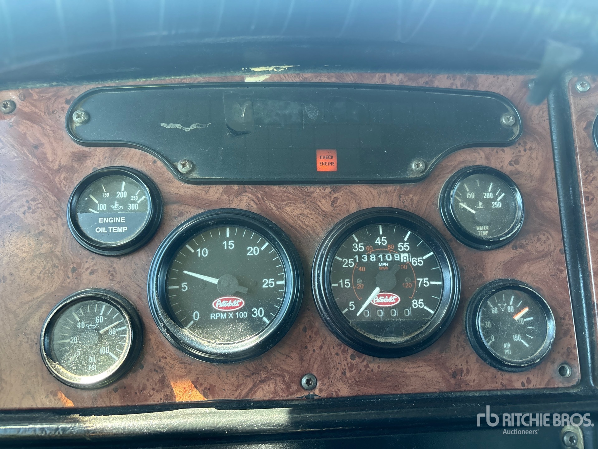 2005 Peterbilt 378