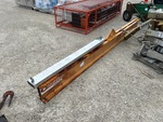 General Appearance with Bild, Ecke hinten links