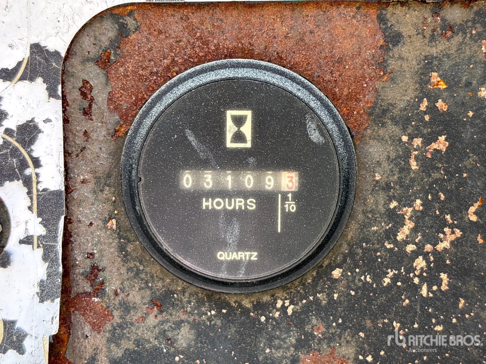 General Appearance with Hour Meter / Odometer