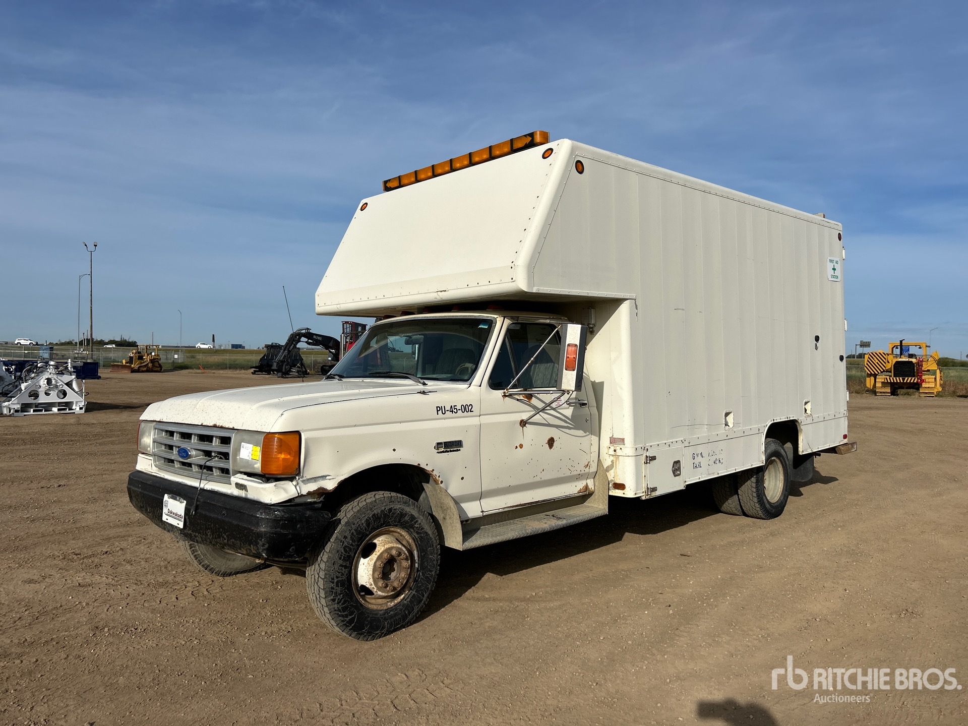 Photo of 1990 Ford F-450