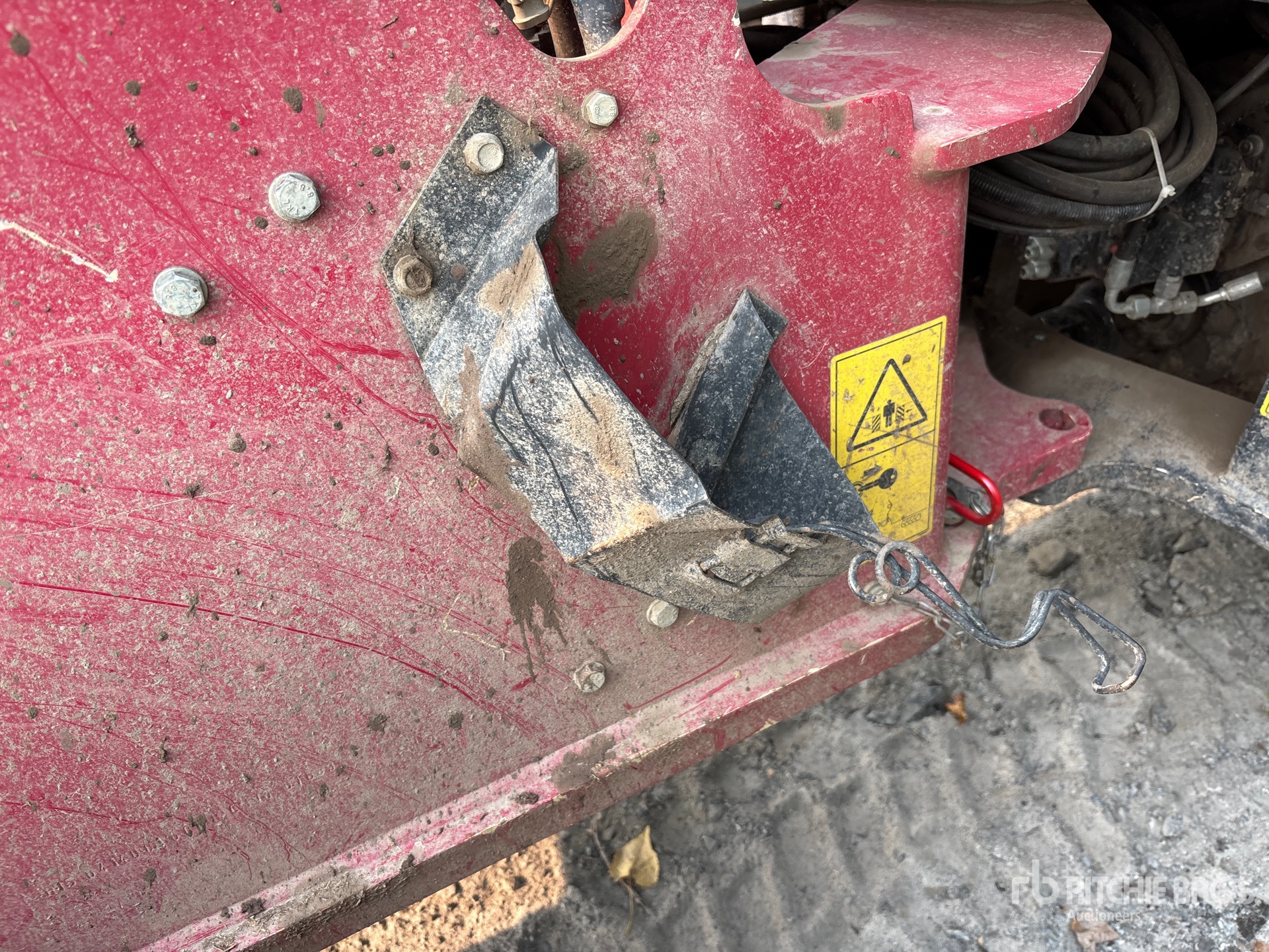 2023 Yanmar V8