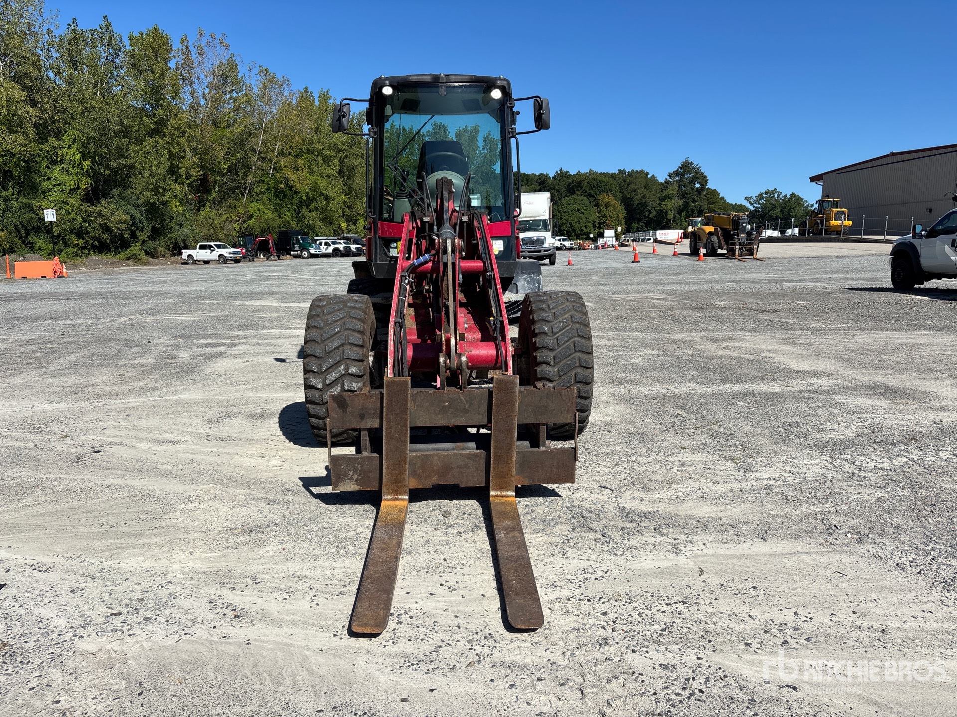 2023 Yanmar V8