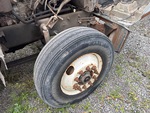 Underbody with Right Steer Tire