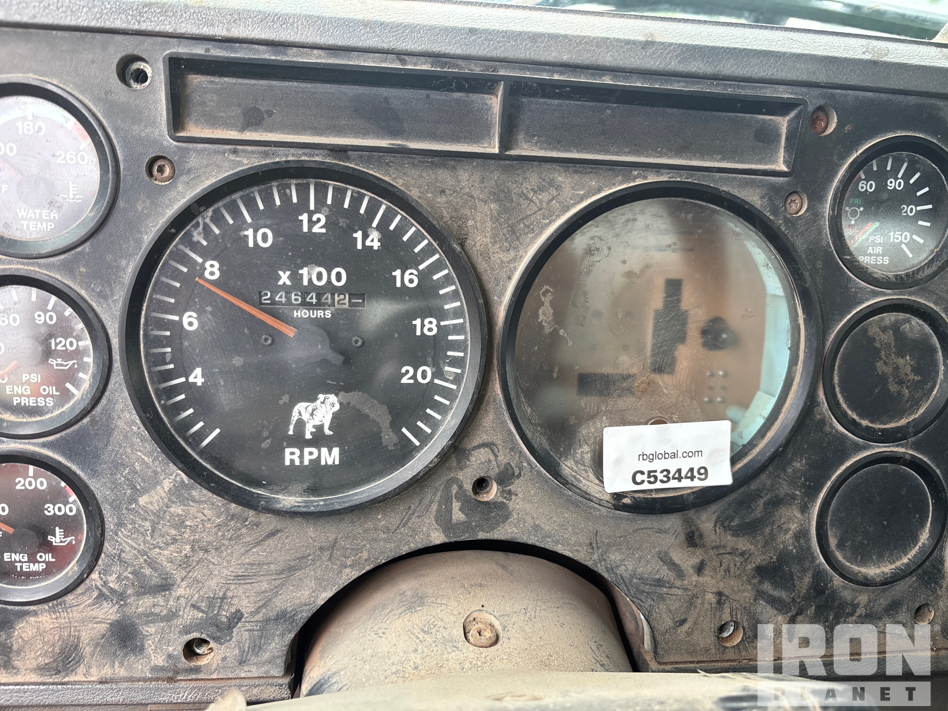 1997 Mack CH613