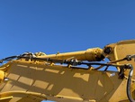 Hydraulics with Stick Cylinder
