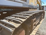 Undercarriage with Right Track Shoes