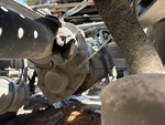 4 Underbody - Truck with Front Drive Axle