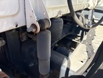 4 Underbody - Truck with Cab Suspension Air Bags