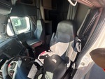 Cab with Seats/armrests