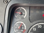 Cab with Oil Pressure