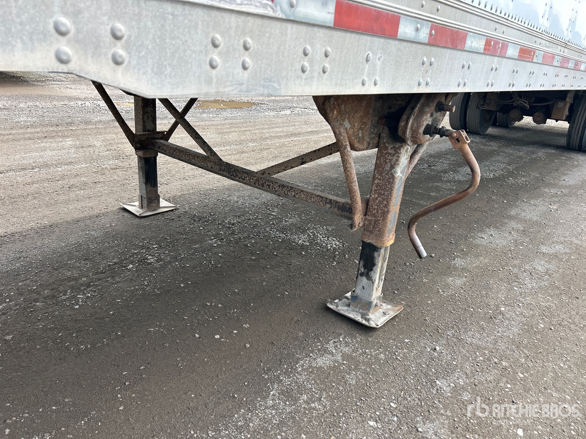 1996 Trailmobile 48 ft x 102 in T/A