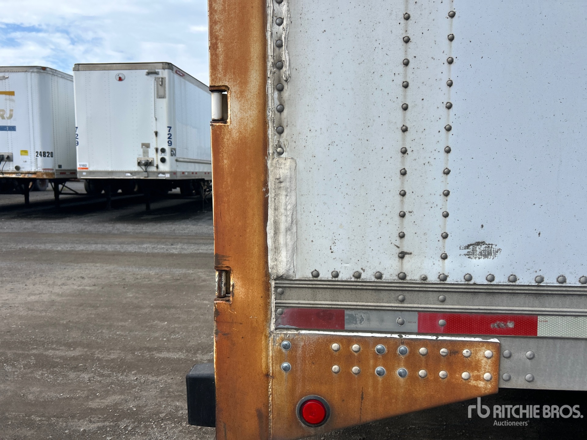 1996 Trailmobile 48 ft x 102 in T/A