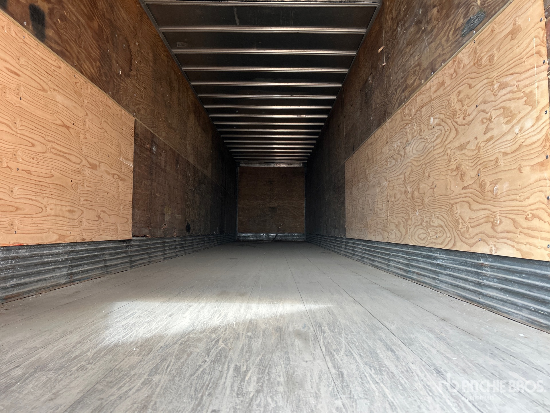 1996 Trailmobile 48 ft x 102 in T/A