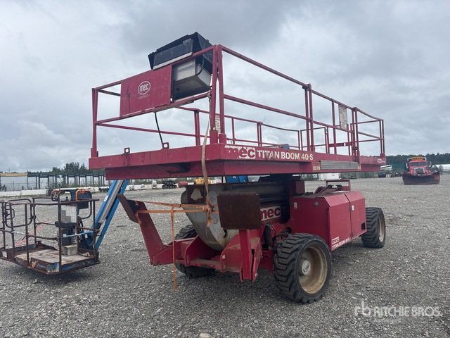 2011 MEC Titan Boom 40-S Telescopic Boom Lift