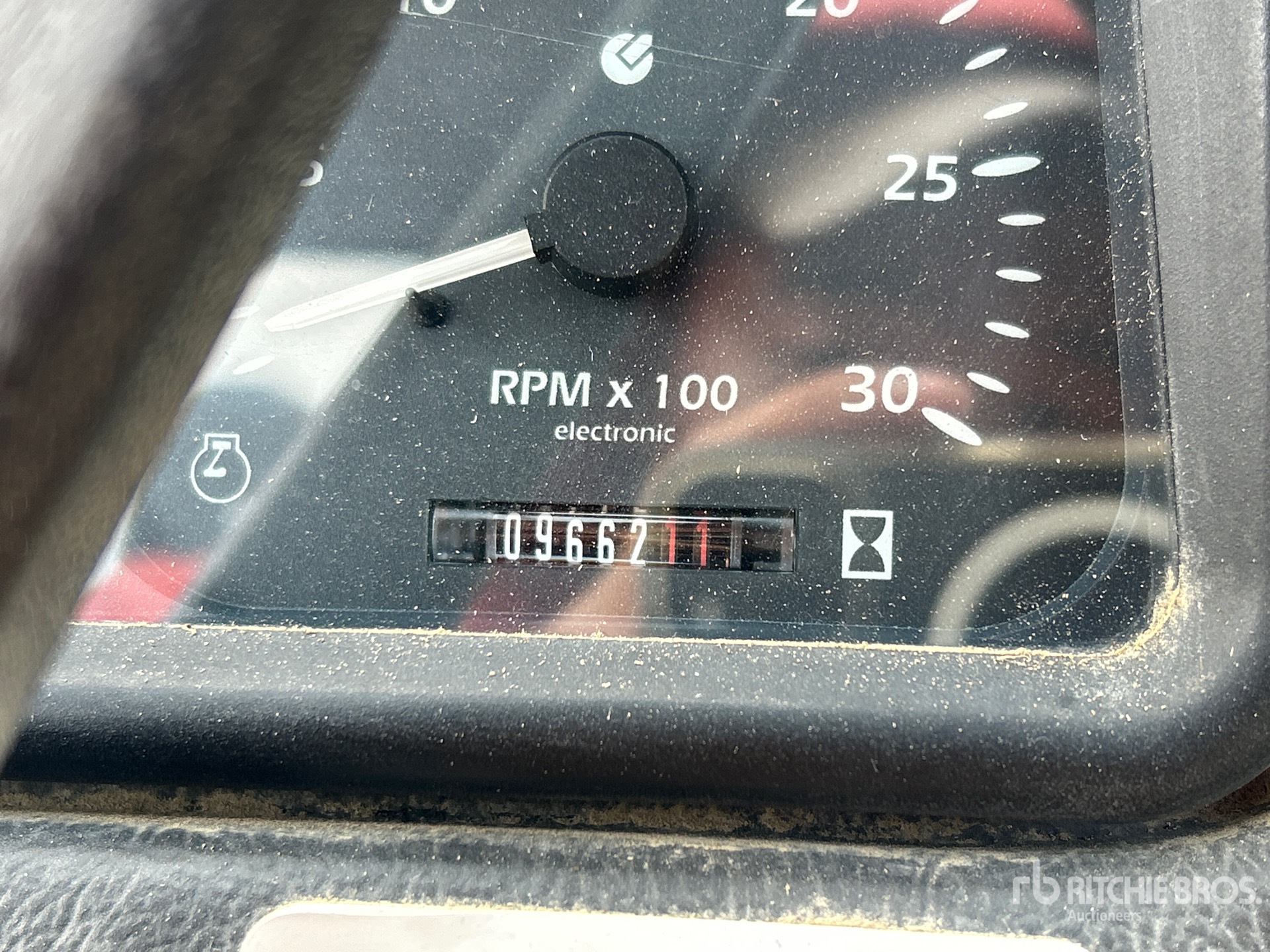General Appearance with Hour Meter / Odometer