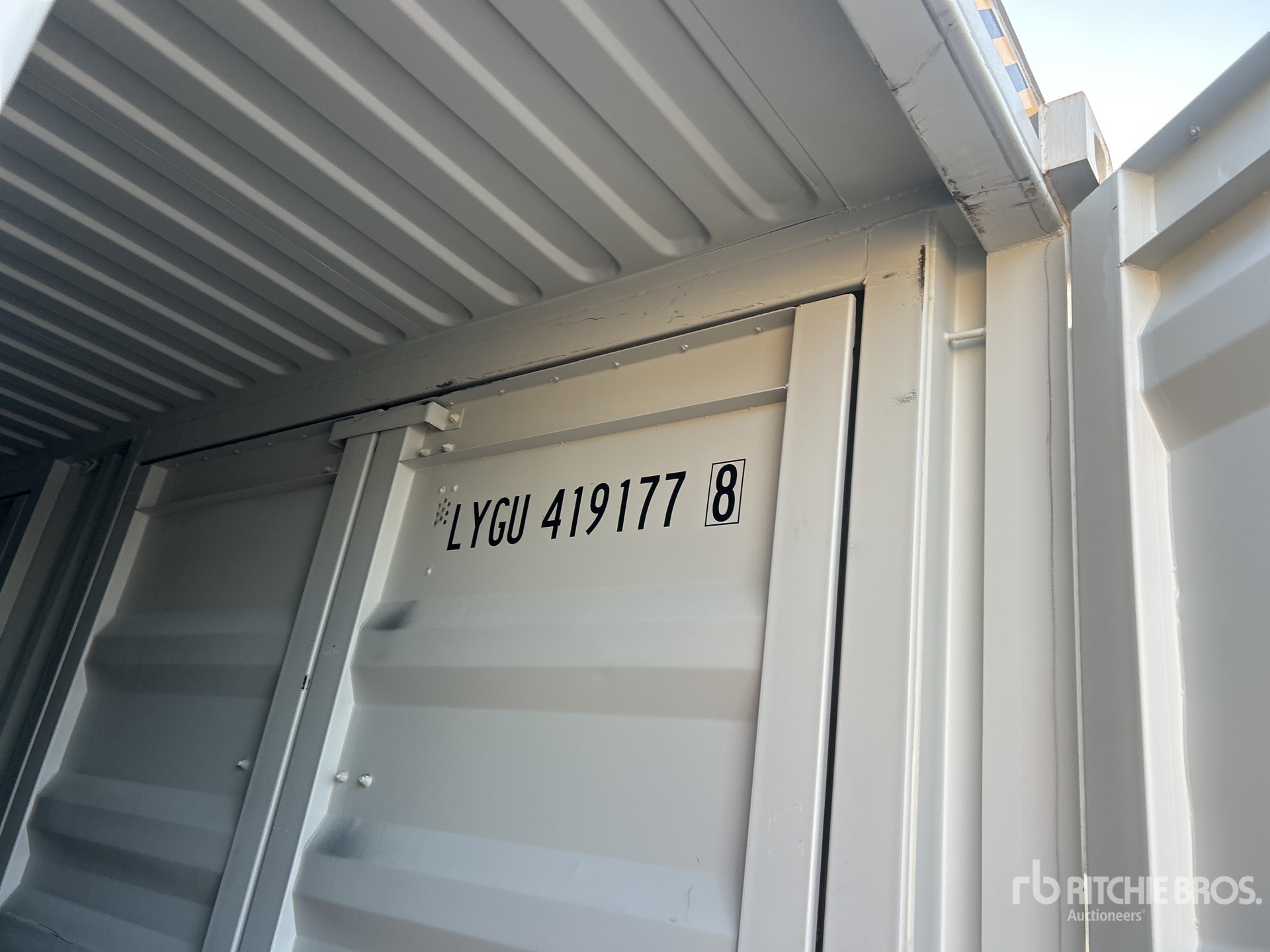 2026 AGT 40 FT HQ