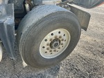 Underbody with Right Steer Tire