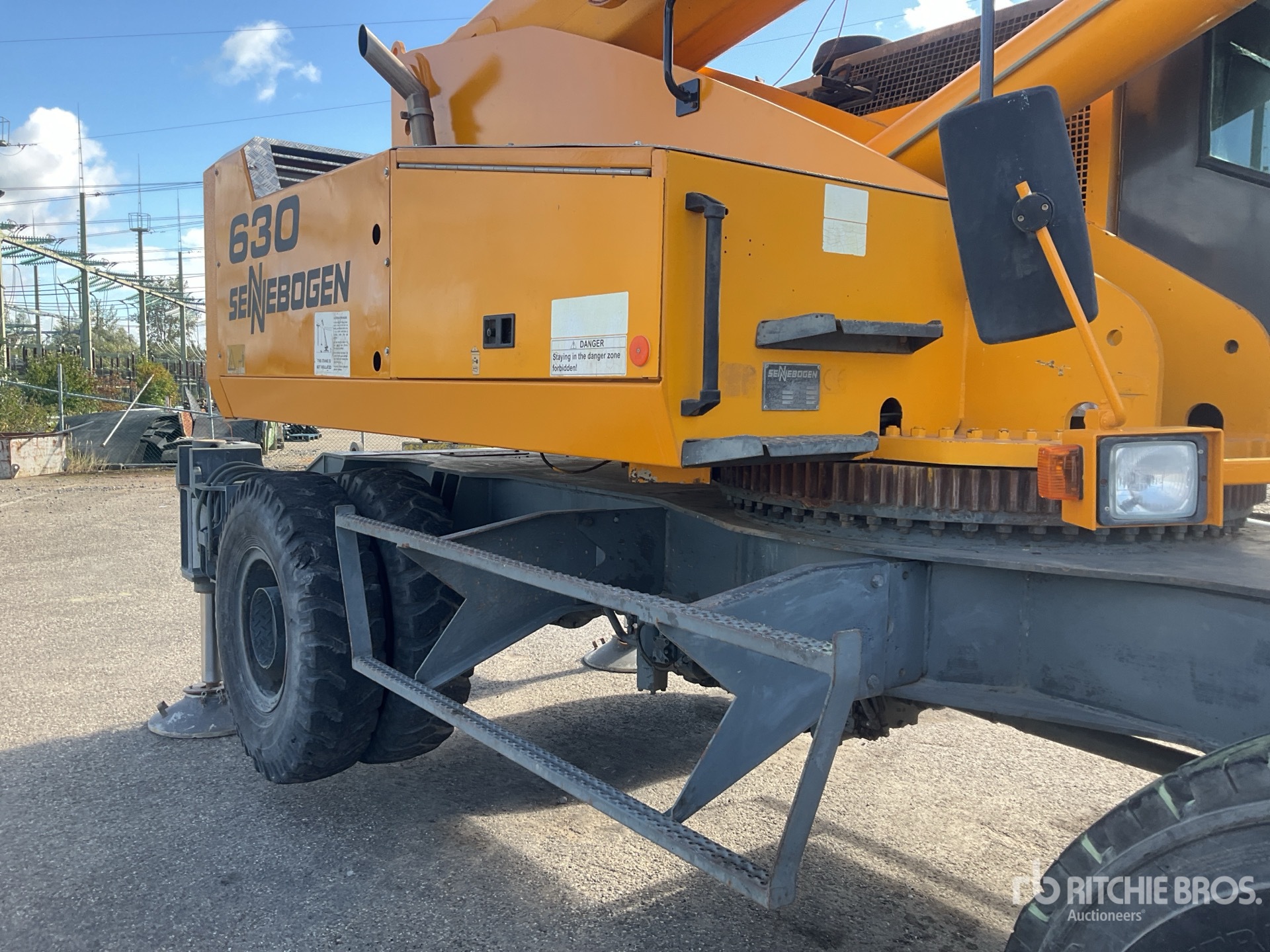 2007 Sennebogen 630M