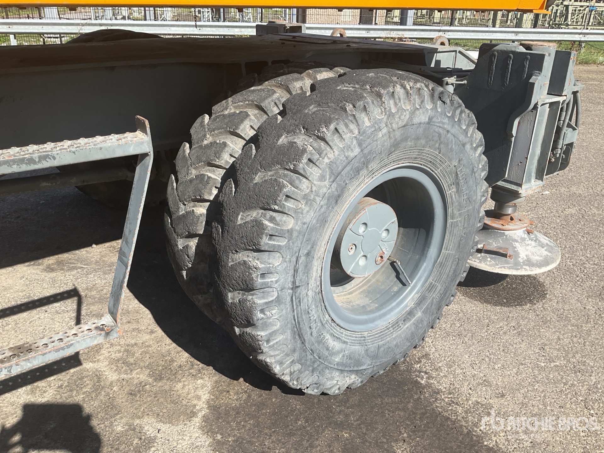 2007 Sennebogen 630M