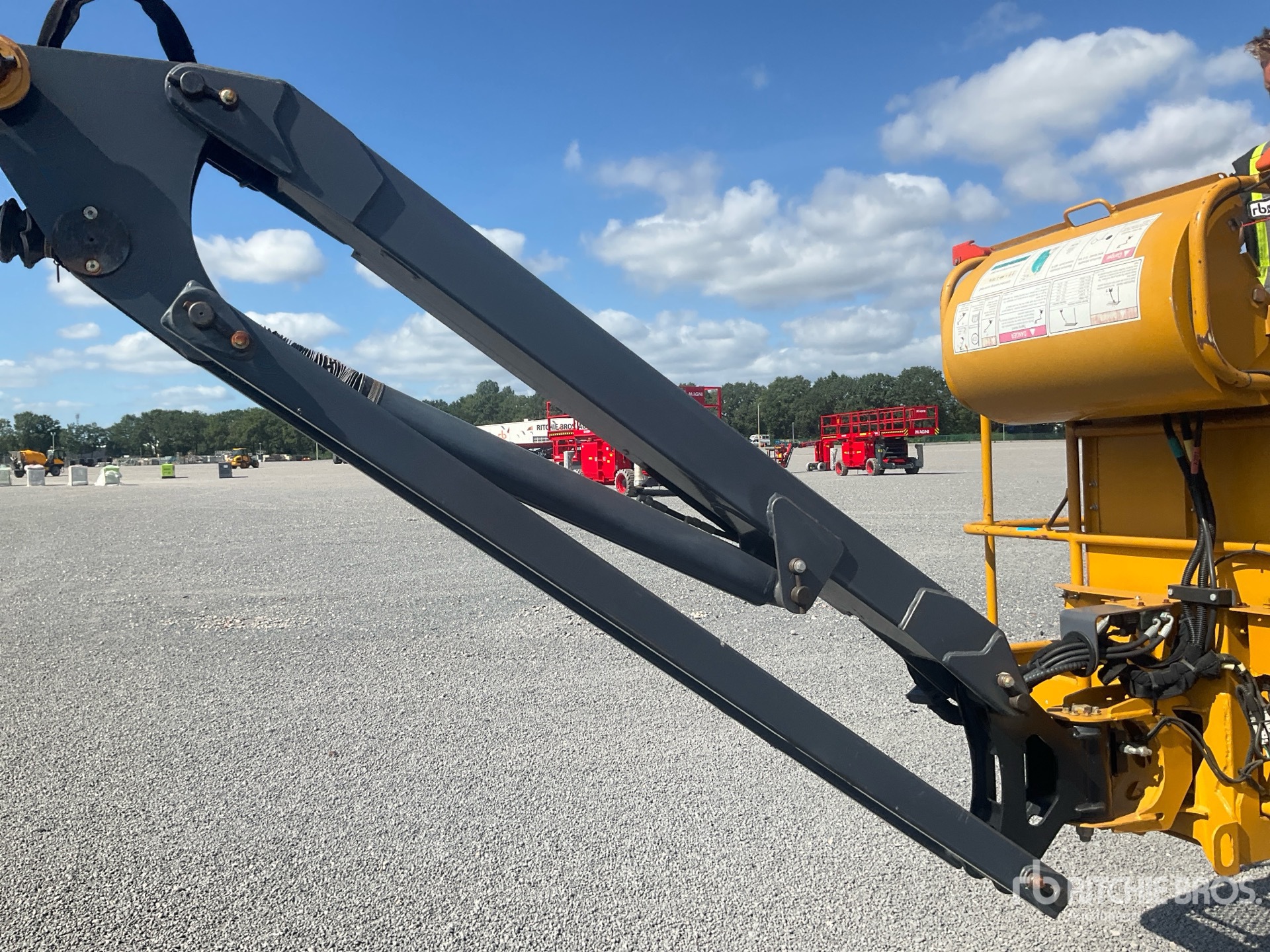 2022 XCMG XGA20ACE