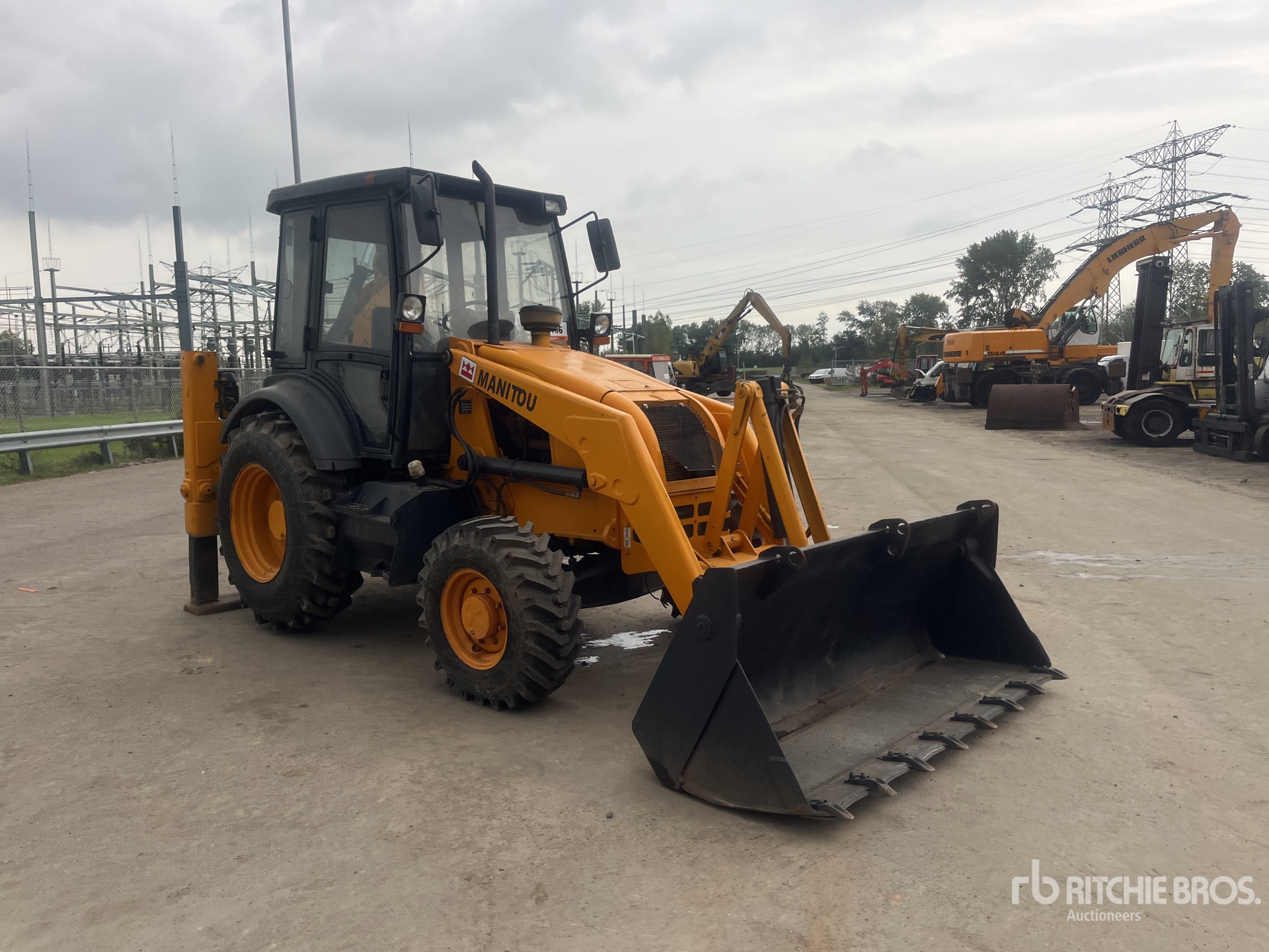 2016 Terex TLB 844SX4