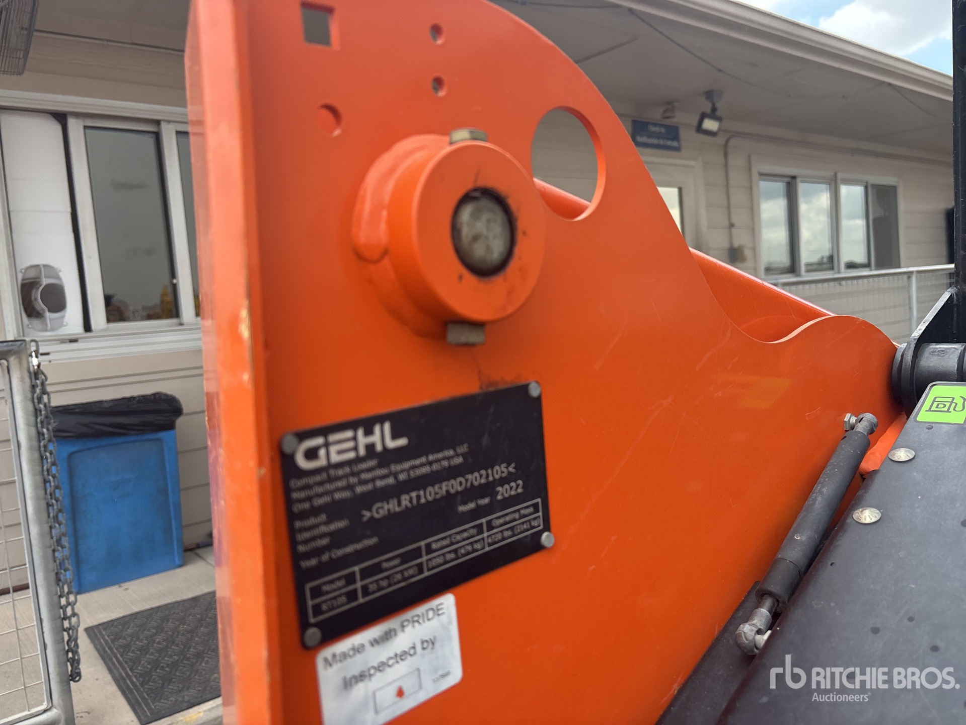 Gehl RT105
