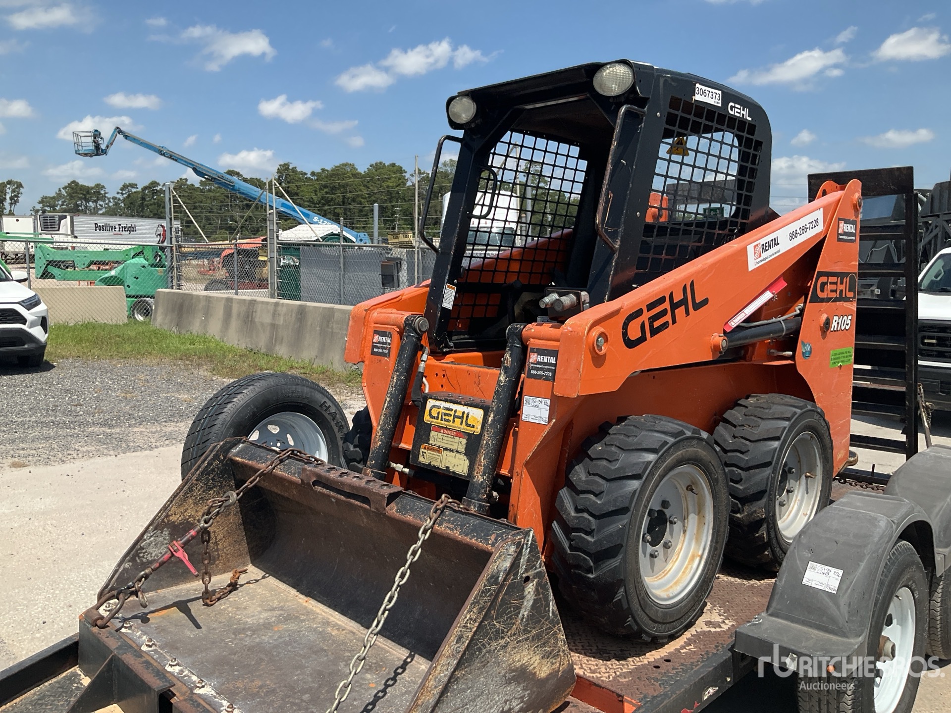 2021 Gehl R105