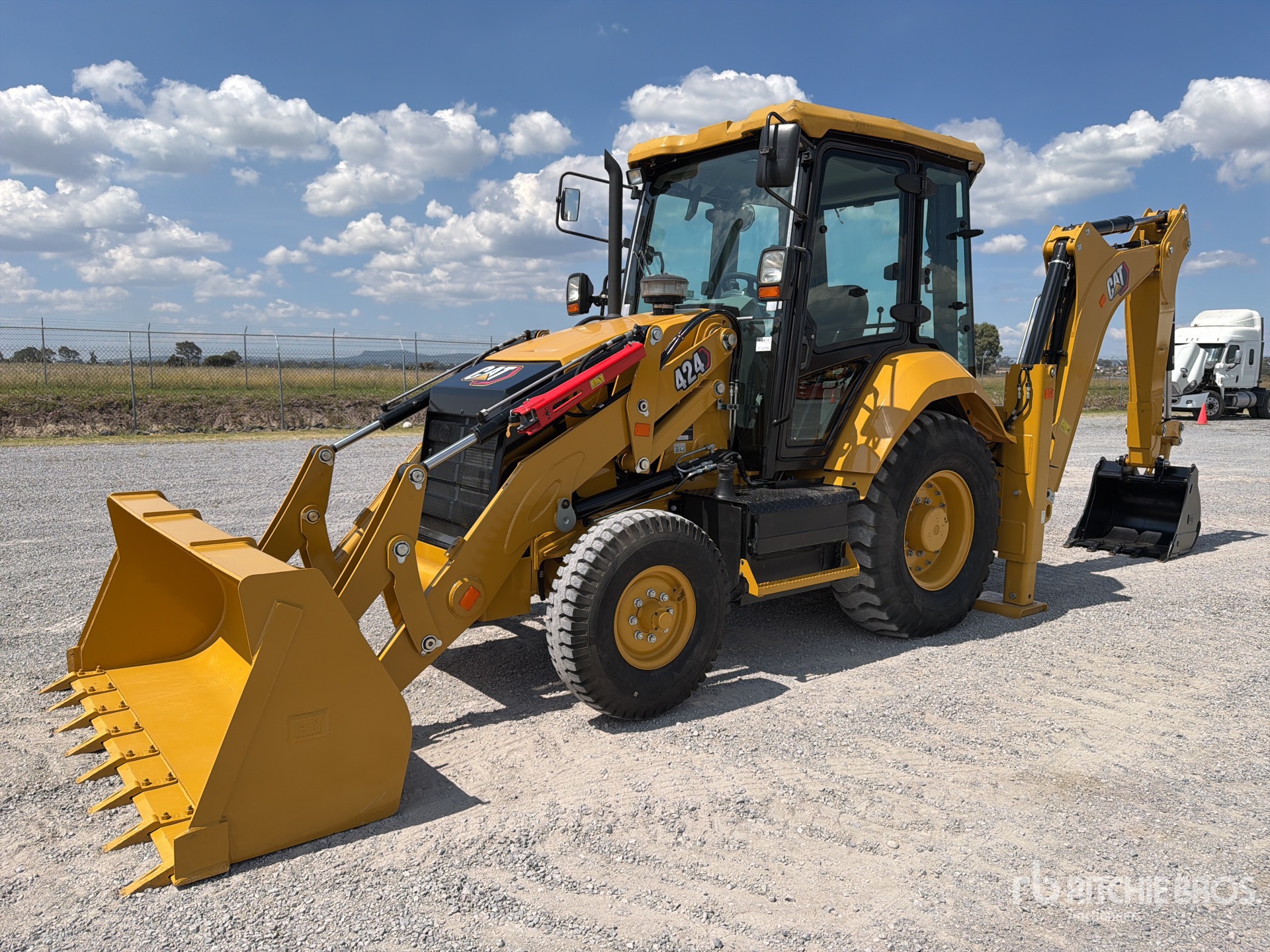 2026 Caterpillar 424