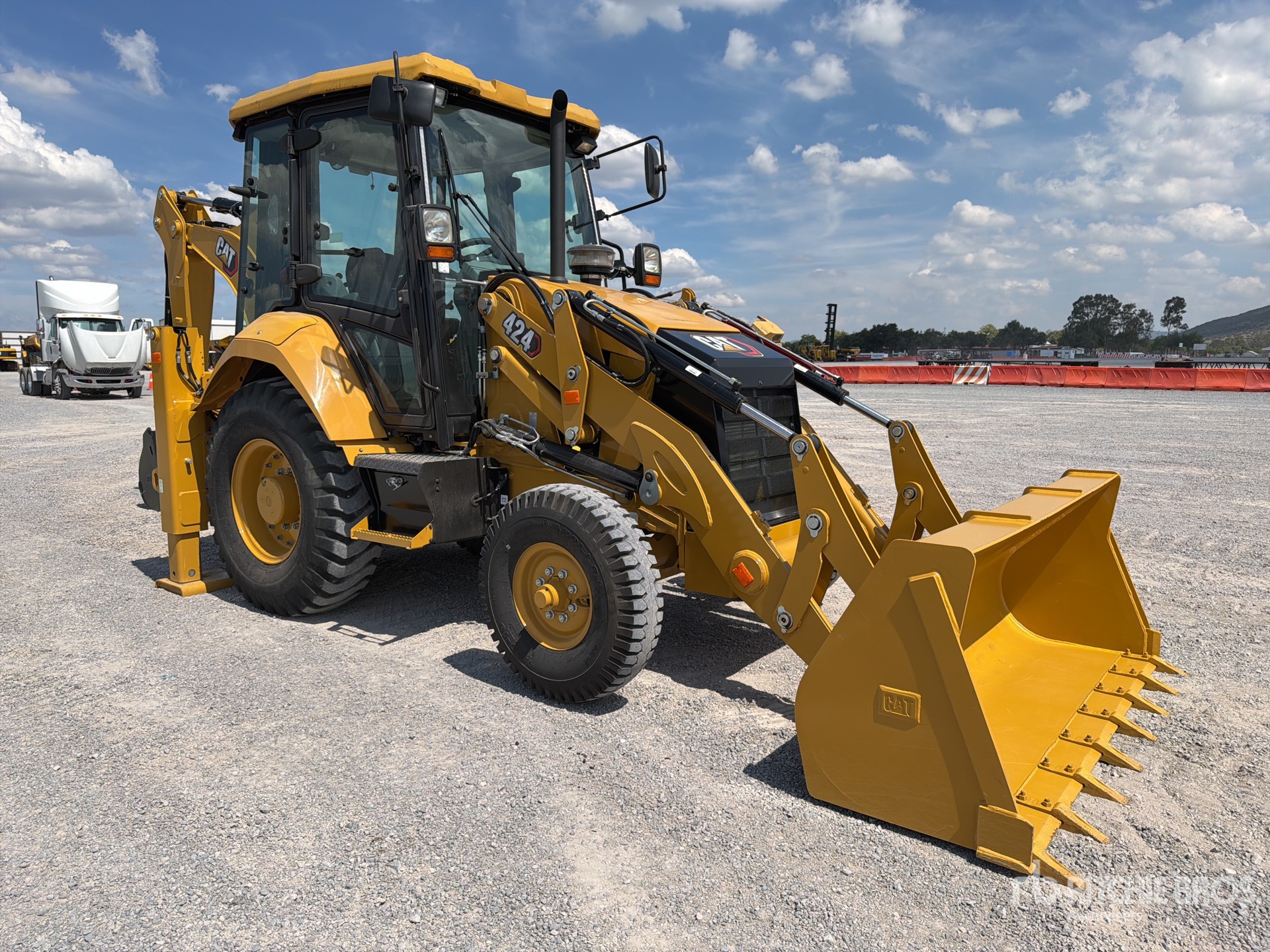 2026 Caterpillar 424