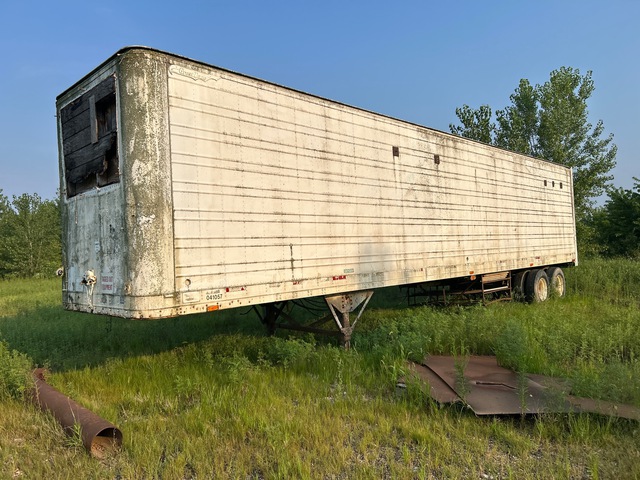 1986 Great Dane Dry Van 45 ft x 102 in T/A Van Trailer
