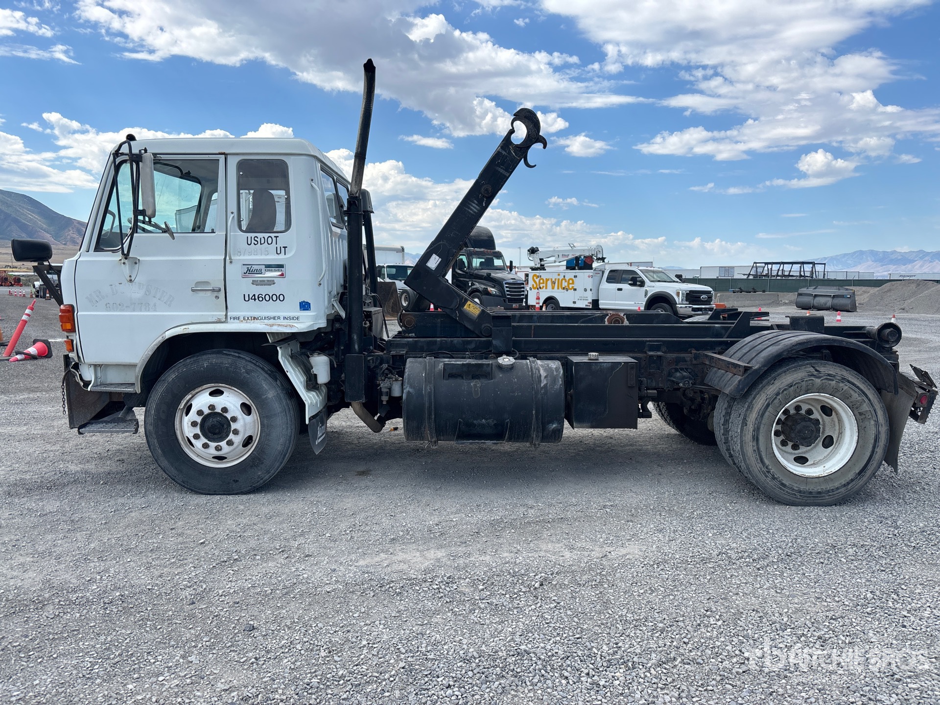 1992 Hino SG