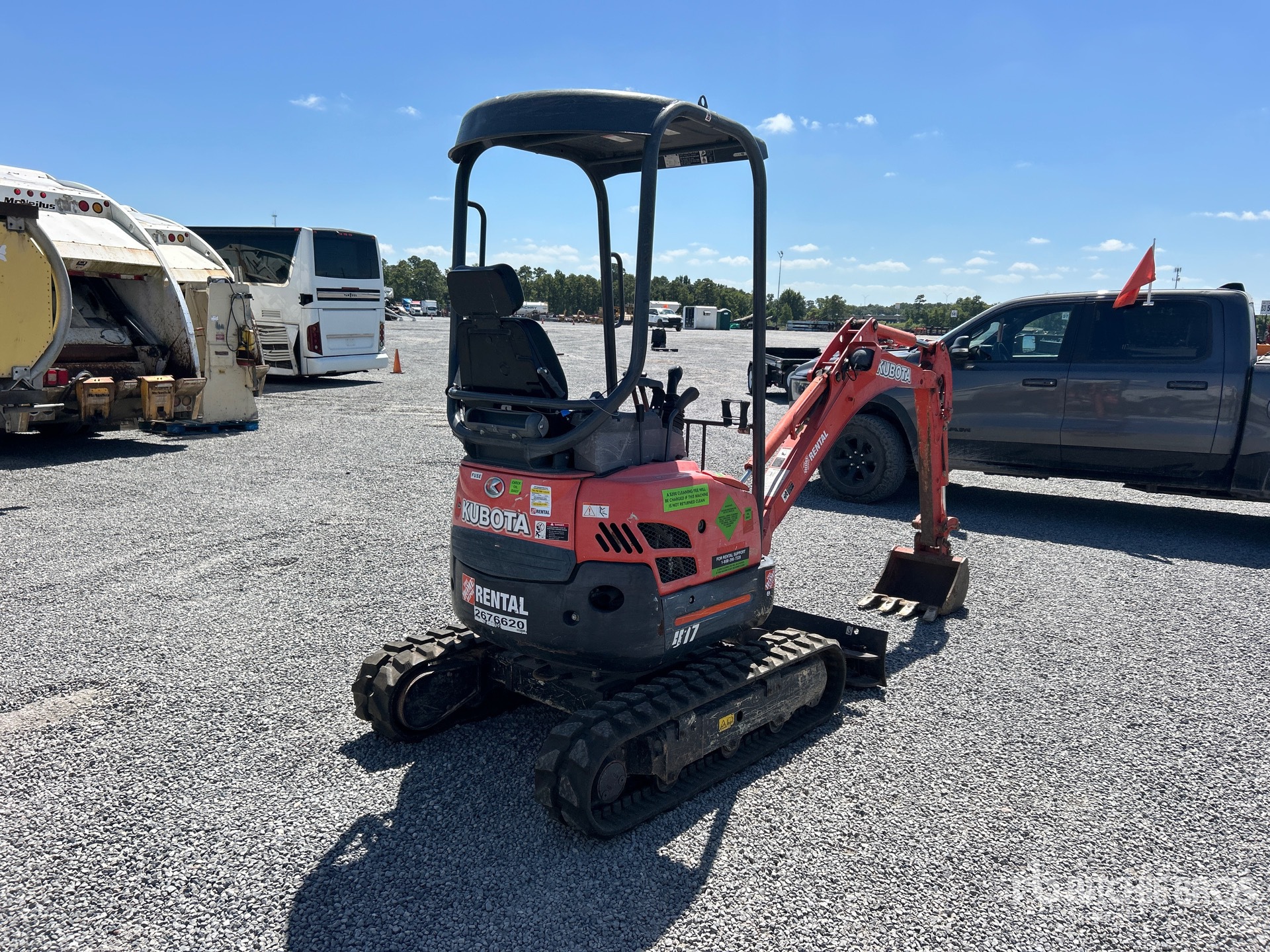General Appearance with Picture, Right Rear Corner