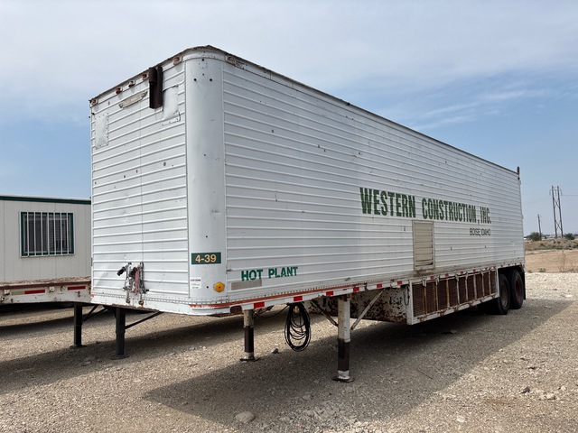 1959 32 ft x 96 in T/A Van Trailer