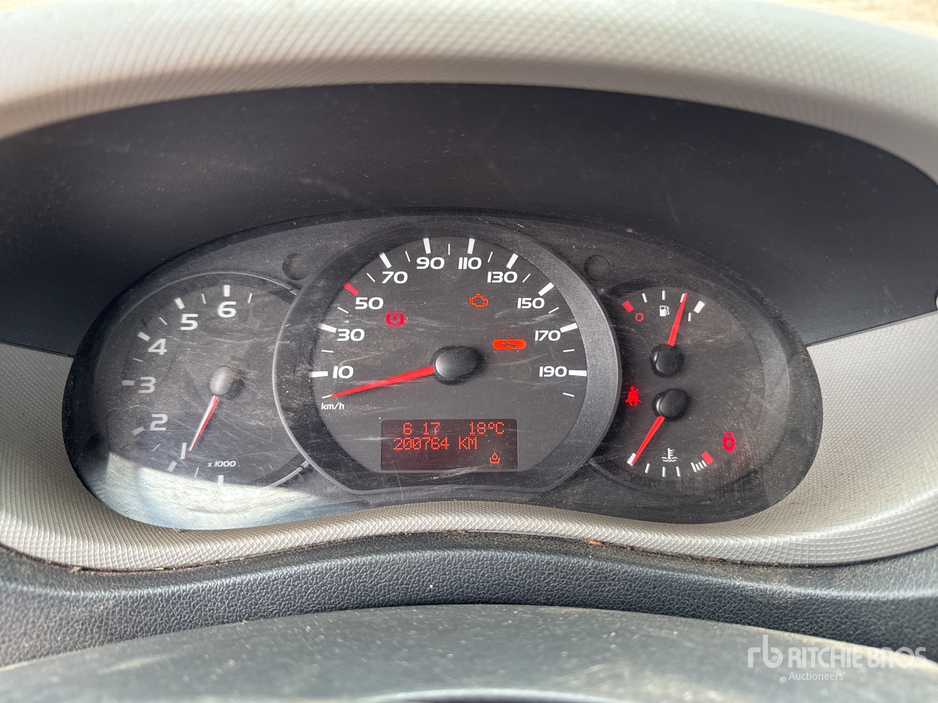 2014 Renault MASTER DCI 125