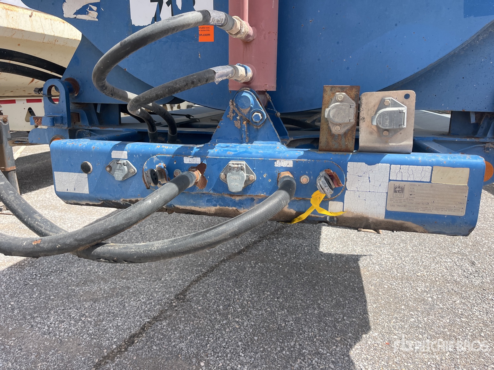 2004 Trail King TK60SSD-432