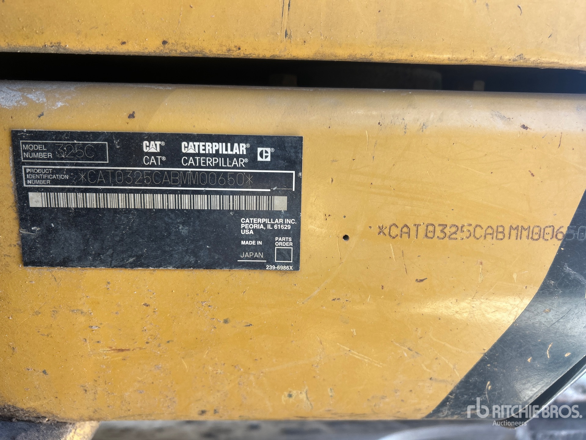 2005 Caterpillar 325C L