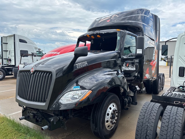2022 International LT625 6x4 T/A Sleeper Truck Tractor (Inoperable)